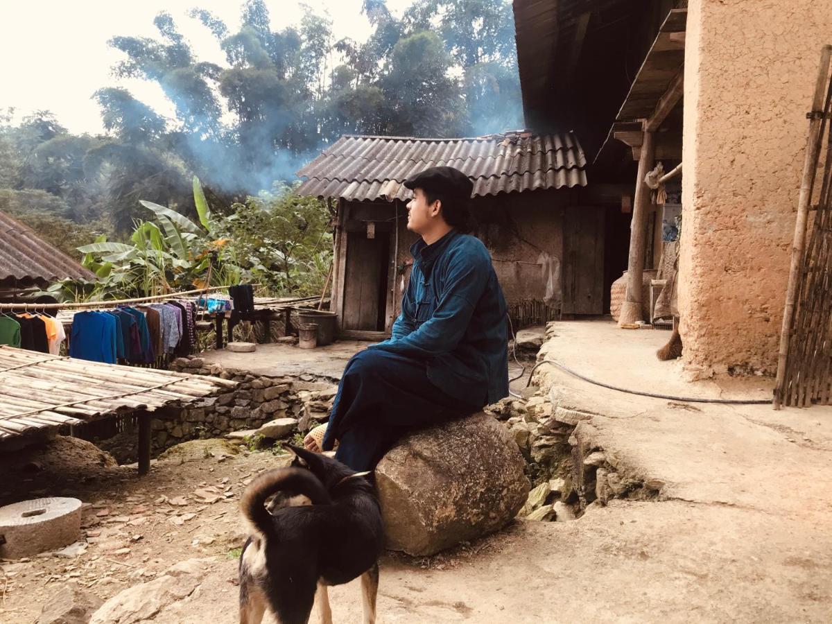 Homie House Thien Huong - Traditional Home ドン・ヴァン エクステリア 写真