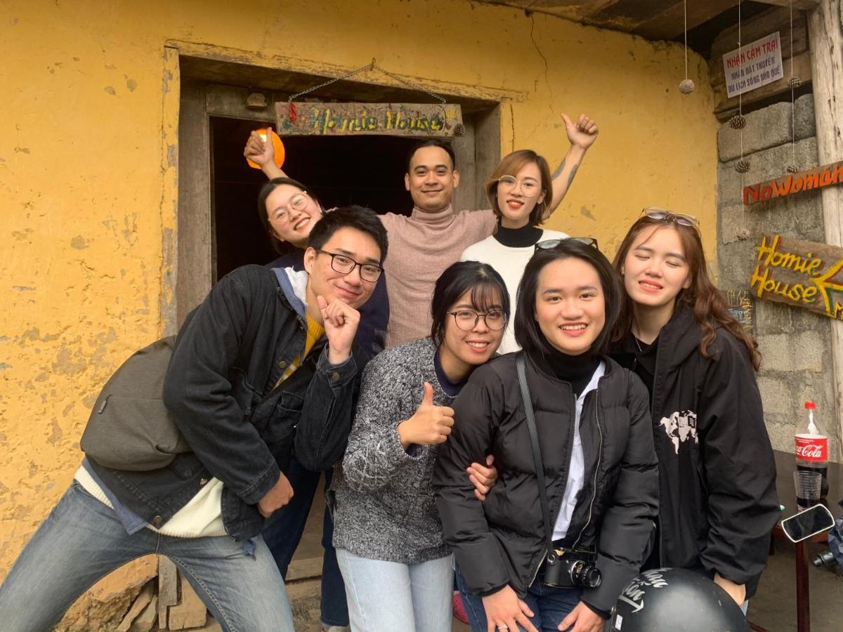 Homie House Thien Huong - Traditional Home ドン・ヴァン エクステリア 写真