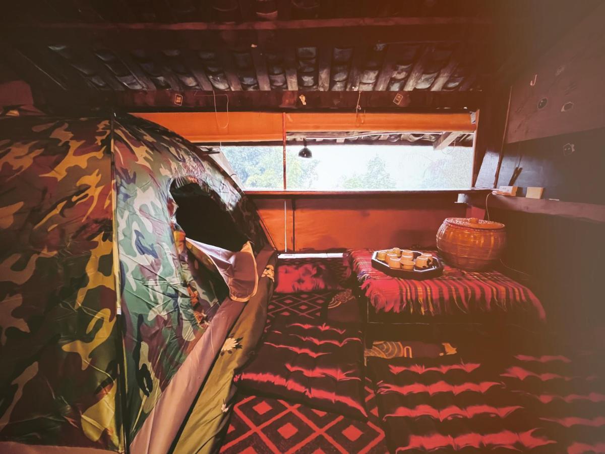 Homie House Thien Huong - Traditional Home ドン・ヴァン エクステリア 写真