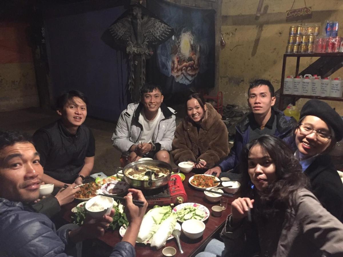 Homie House Thien Huong - Traditional Home ドン・ヴァン エクステリア 写真