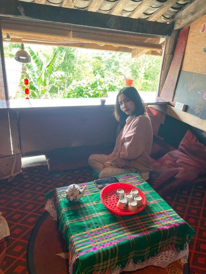 Homie House Thien Huong - Traditional Home ドン・ヴァン エクステリア 写真